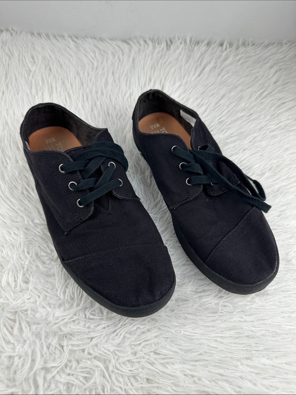 Toms Black Canvas Shoes Laced Sneakers Mens 9.5